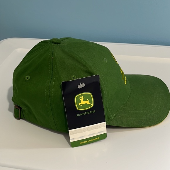 Vintage John Deere VanWall Green and Yellow Adjustable Back Hat Unisex NWT - Picture 2 of 4